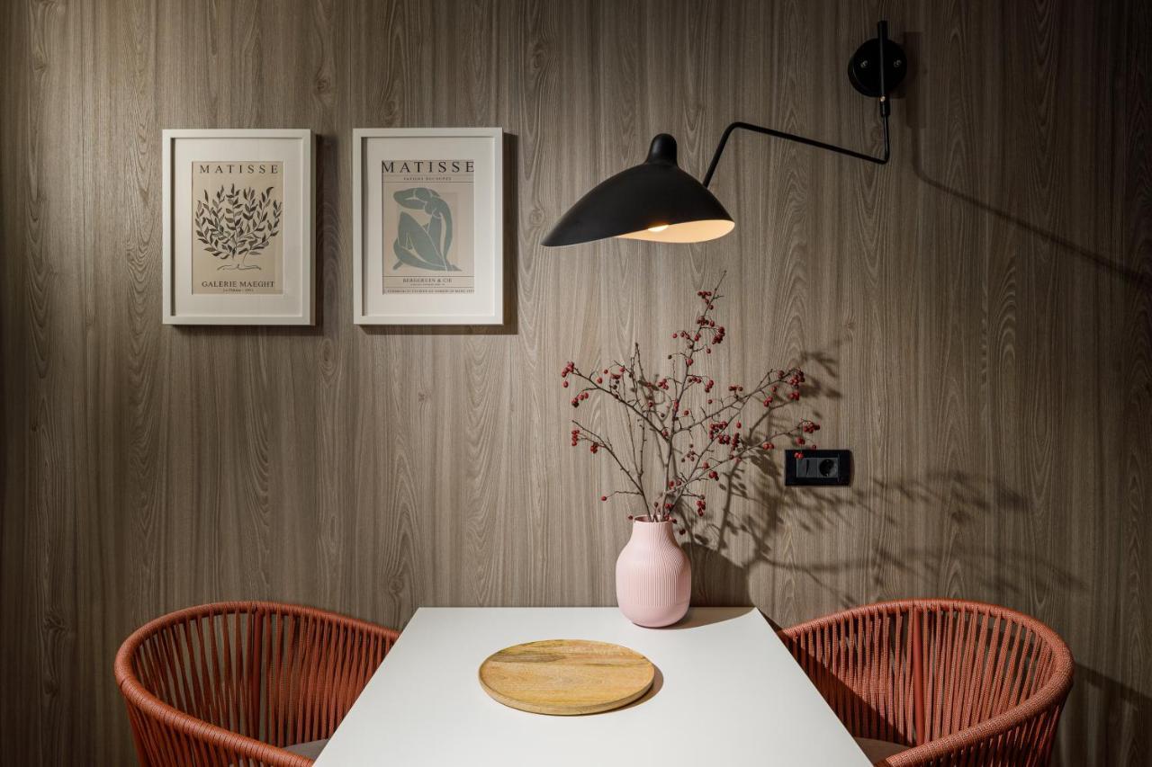 Ada Homes Coresi 707 브라쇼브 외부 사진